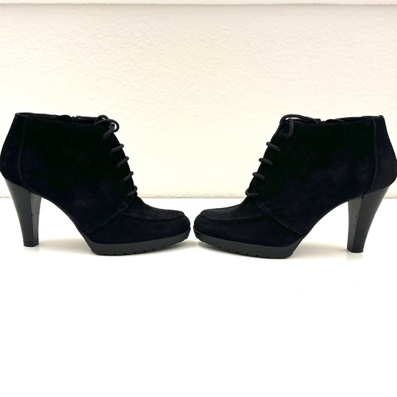 Anne Klein Tutorial Lace-up Suede Black Heeled Booties Lug-Sole Size 7 - Picture 6 of 13